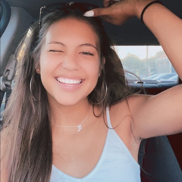 Meet your Posher, Marielena - Picture 3 of 3